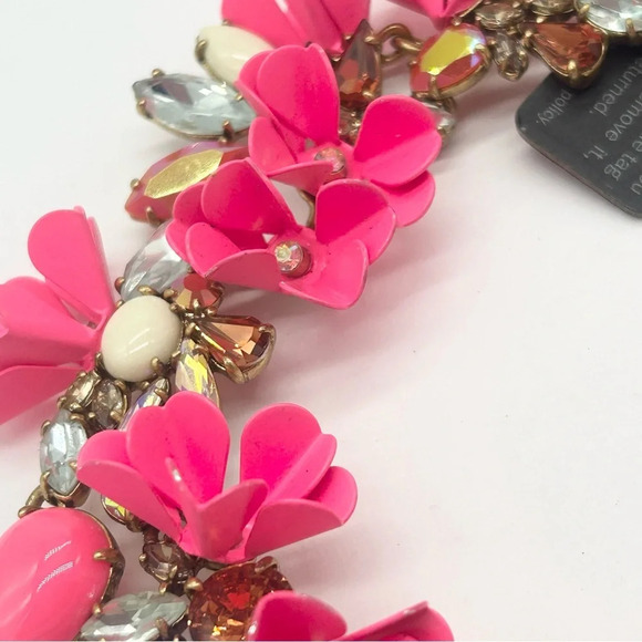 J. Crew Pink Flower Mardi Gras Necklace NWT - Picture 8 of 11